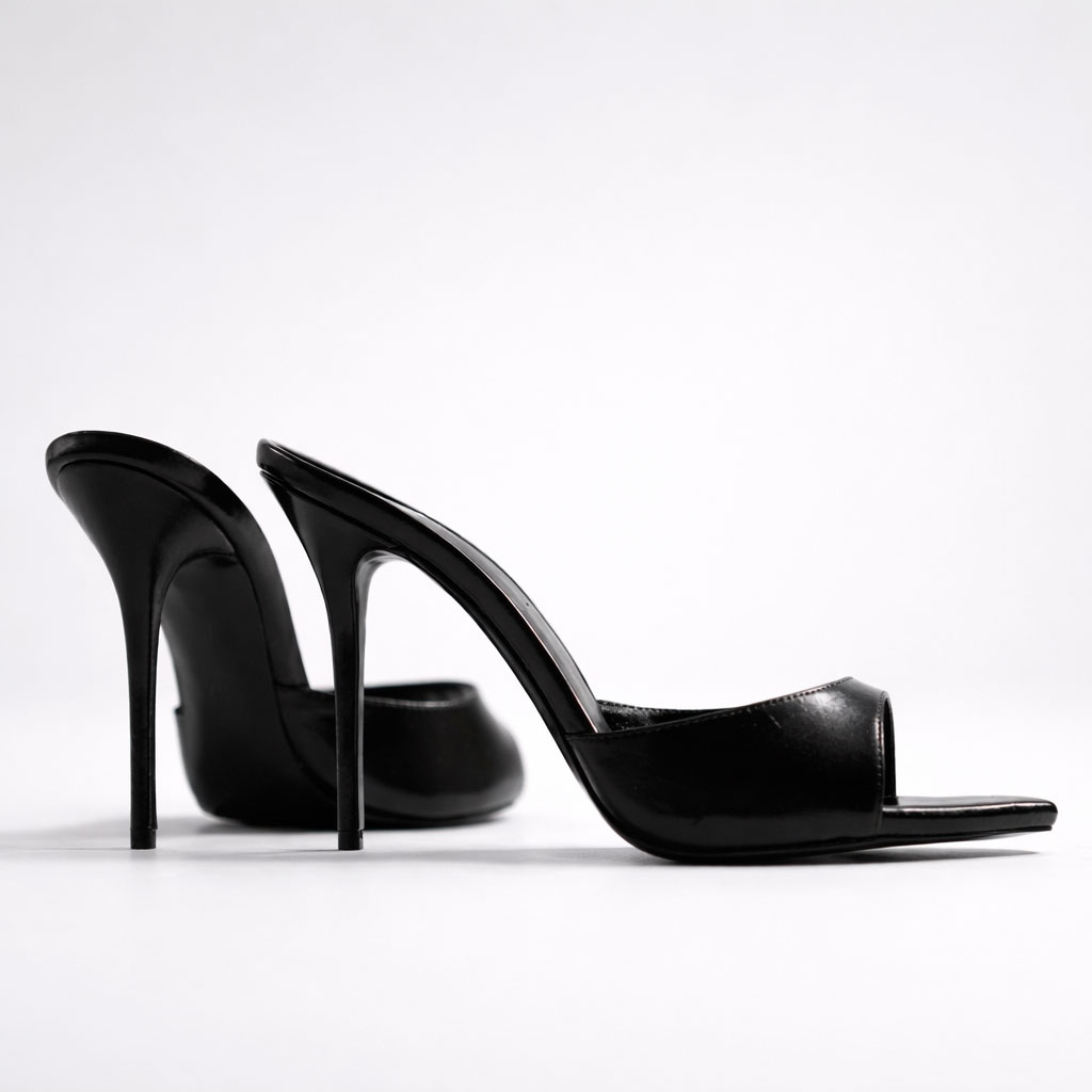 muli-rose-black-buffalo-2.jpg